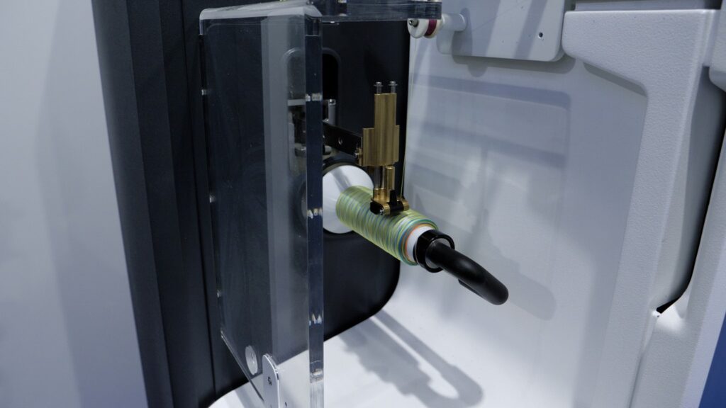 ALKOTEX 1954 Srl: tingere con colori solidi e senza l’utilizzo di acqua qualsiasi filato poliestere